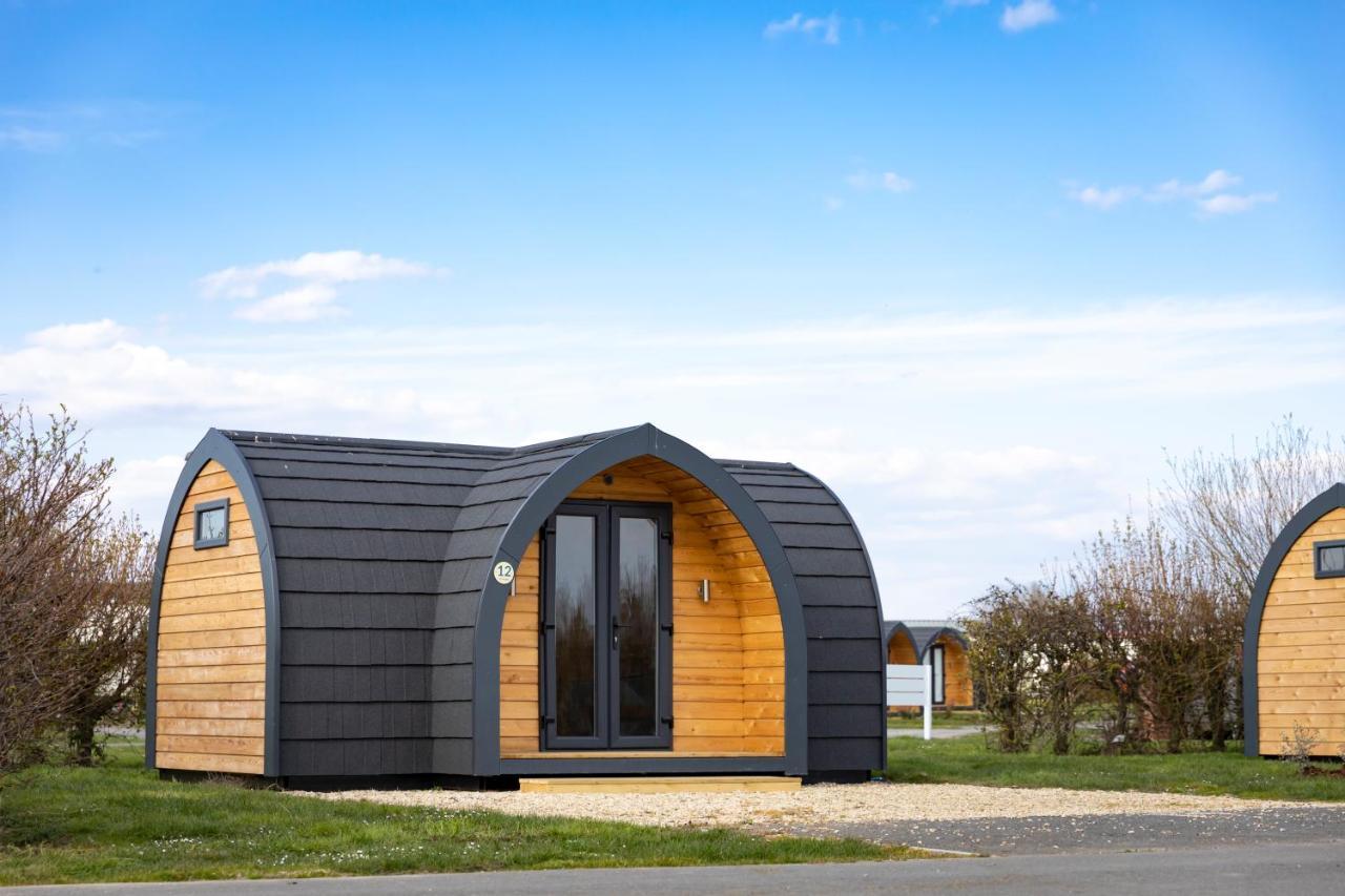 Camping Pods Trevella Holiday Park Crantock Eksteriør bilde